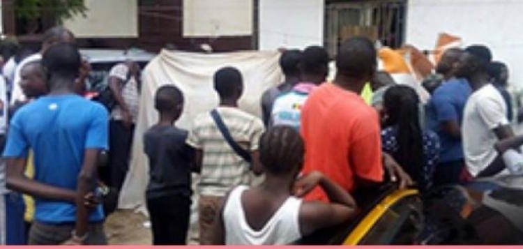 touba deux enfants eg rges dans leur chambre 1354684