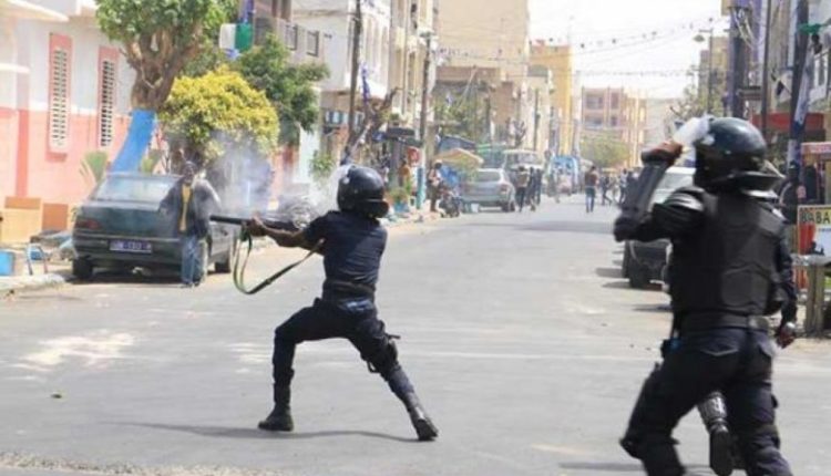 dakarsoushaute surveillance policiere 1027172 780x470